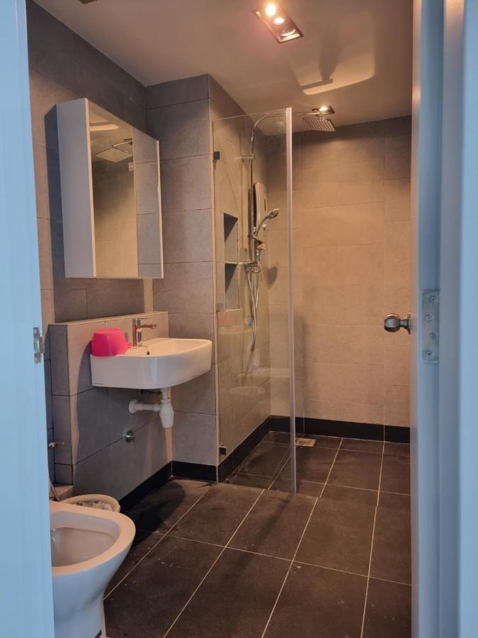 Nana Homestay - Jesselton Quay Kota Kinabalu Exteriör bild