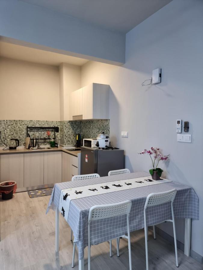 Nana Homestay - Jesselton Quay Kota Kinabalu Exteriör bild
