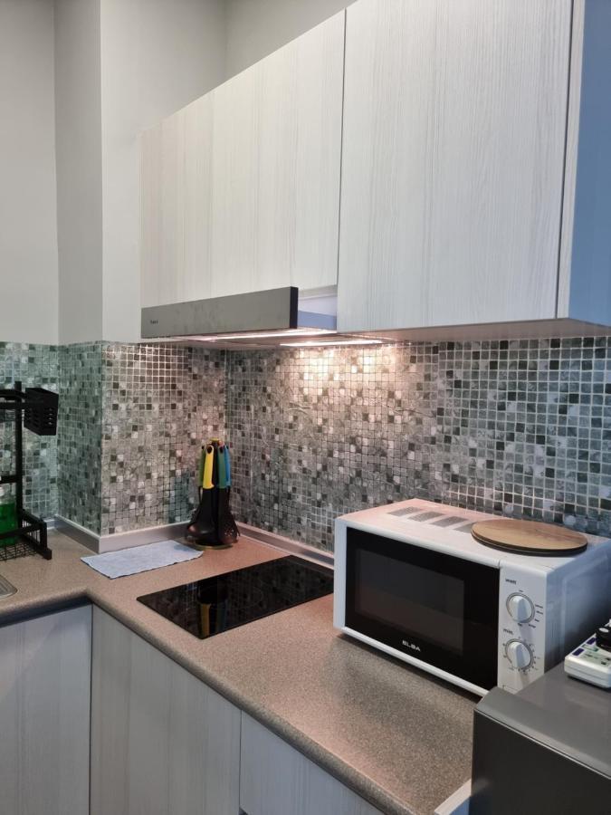 Nana Homestay - Jesselton Quay Kota Kinabalu Exteriör bild