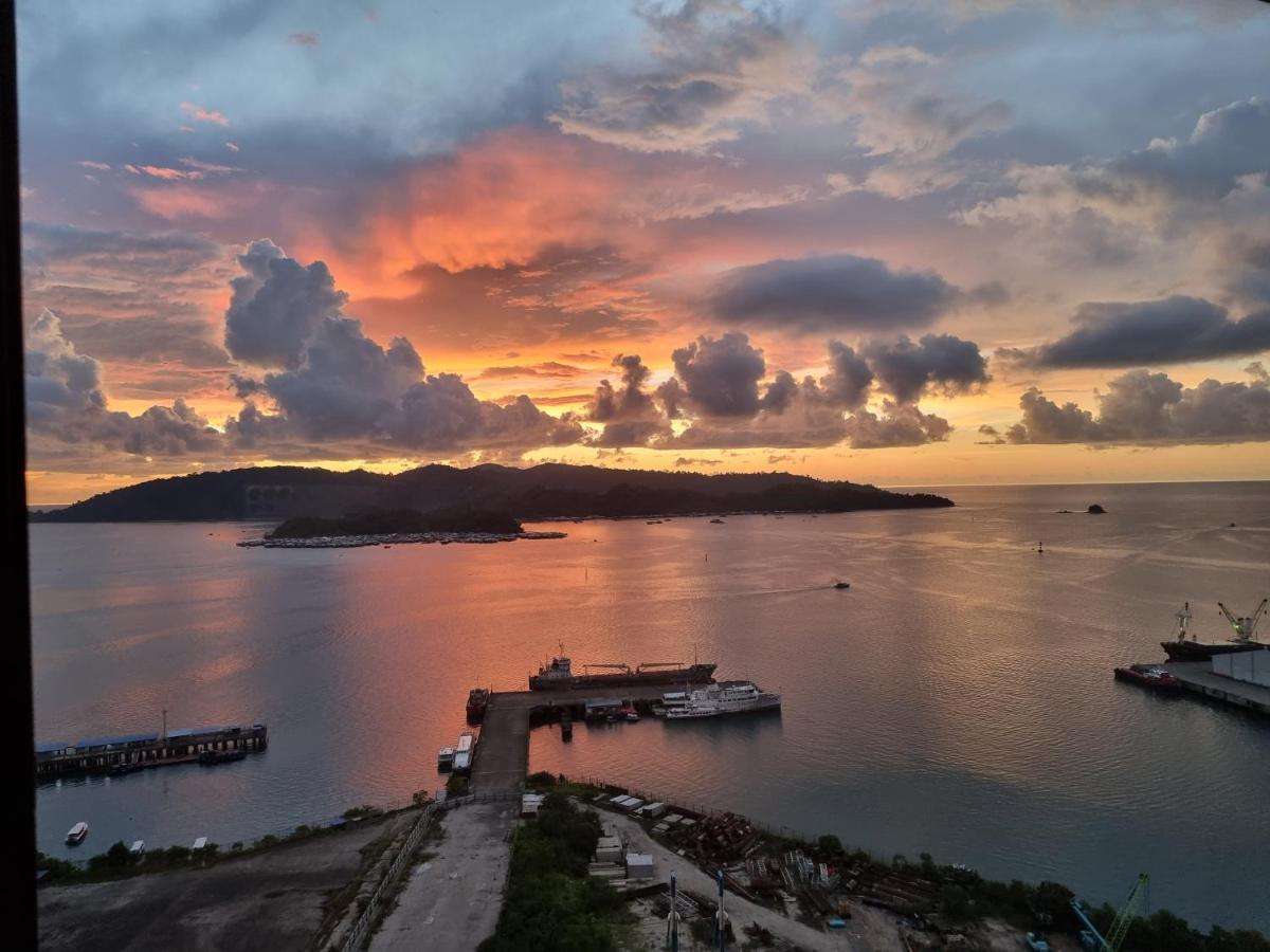 Nana Homestay - Jesselton Quay Kota Kinabalu Exteriör bild