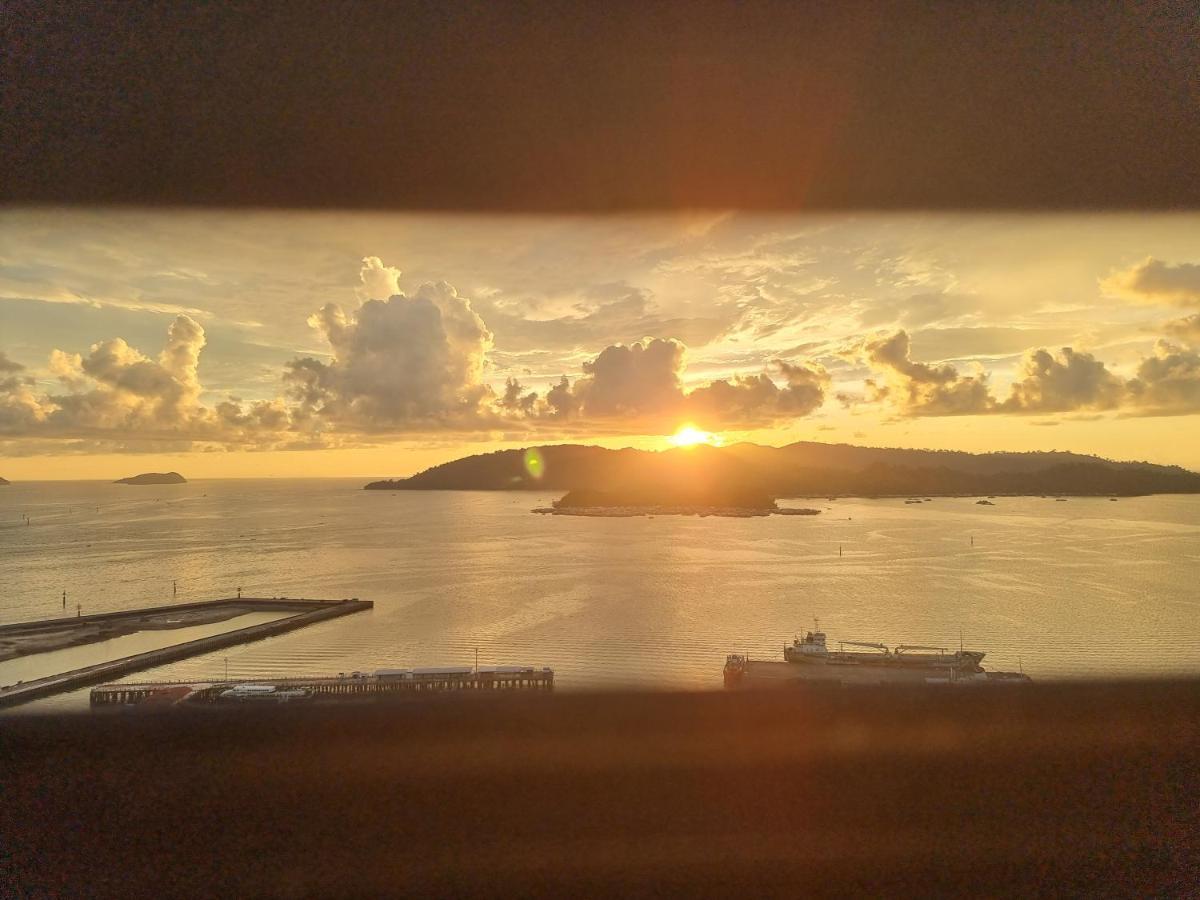 Nana Homestay - Jesselton Quay Kota Kinabalu Exteriör bild