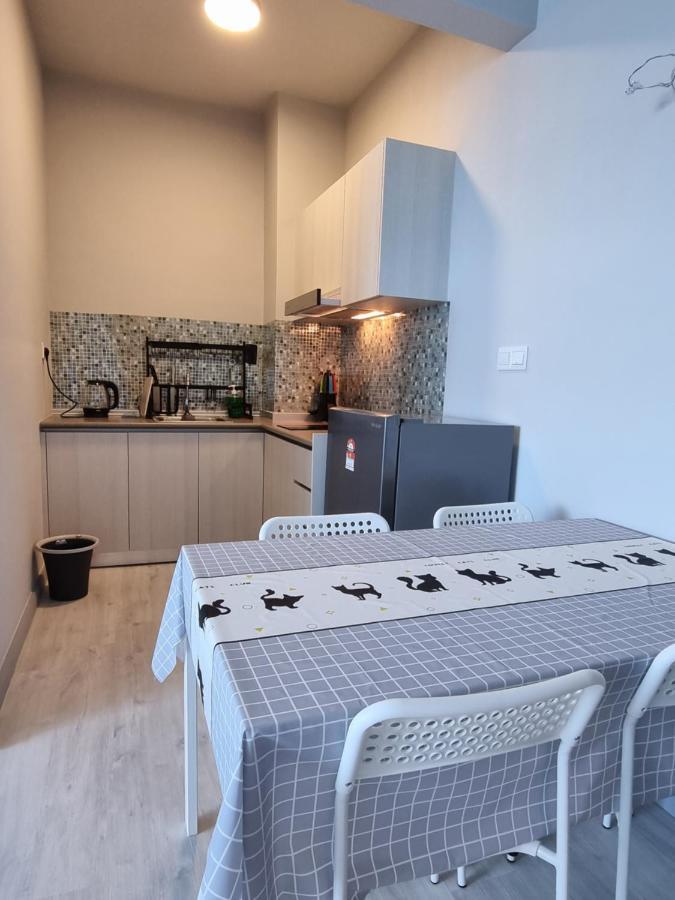 Nana Homestay - Jesselton Quay Kota Kinabalu Exteriör bild
